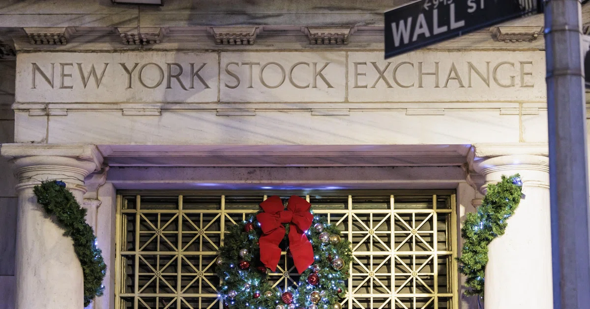 US: Wall Street opens lower as recession worries mount - The Business Times