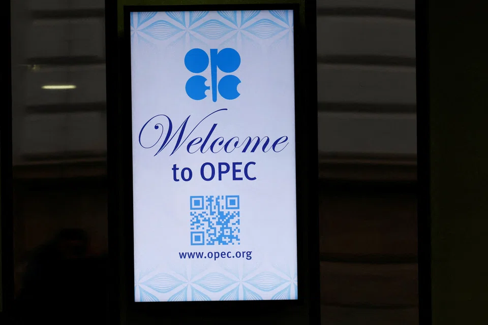 The latest agreement would involve cuts approaching 2 million bpd including Saudi Arabia extending a voluntary cut of 1 million bpd it has had in place since July.