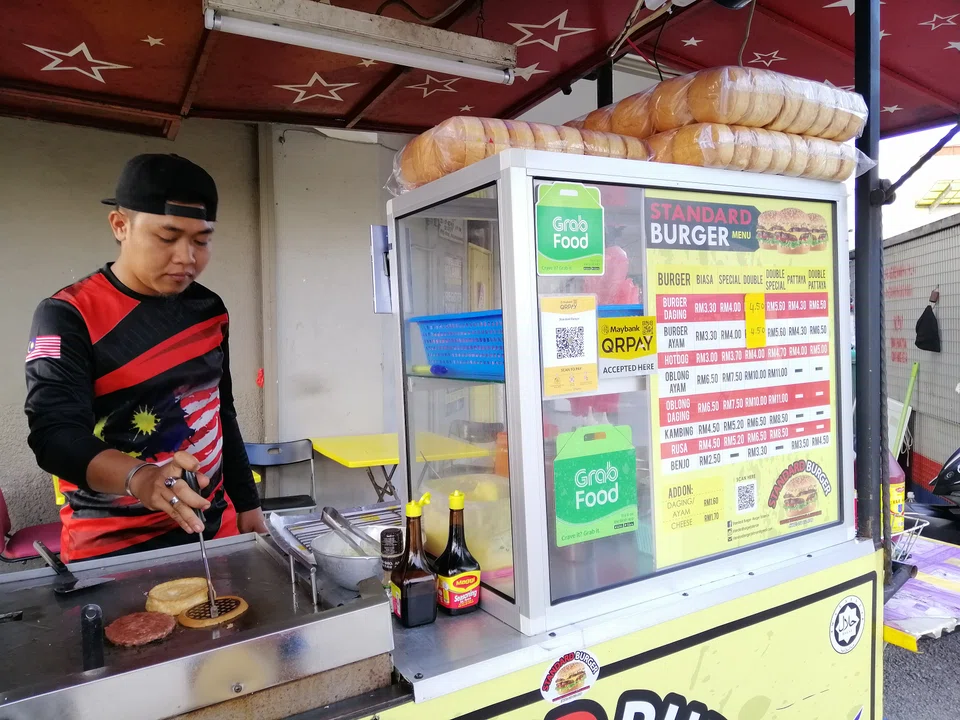 Digital-payment platform providers say they are seeing an increase in merchants asking for cashless payment services.