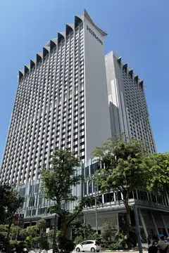 Part of OUE C-Reit's better performance is attributed to the five-star Hilton Singapore Orchard hotel, which was operating a total inventory of 1,080 rooms in Q3, from 634 rooms a year ago.