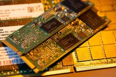 The current downcycle in the global semiconductor industry continues to weigh on electronics manufacturers' expectations.
