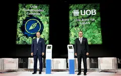 From left to right - Frederick Chin, Head of Group Wholesale Banking and Markets, and Eric Lian, Head of Group Commercial Banking, launching the UOB Sustainability Compass.