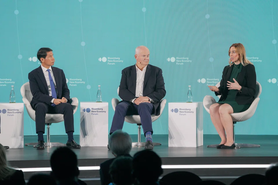 From left: Primavera Capital's Fred Hu; Qiming Venture Partner's Gary Rieschel; and Bloomberg Economics' Jennifer Welch, at a discussion on the re-evaluation of the Chinese economy.