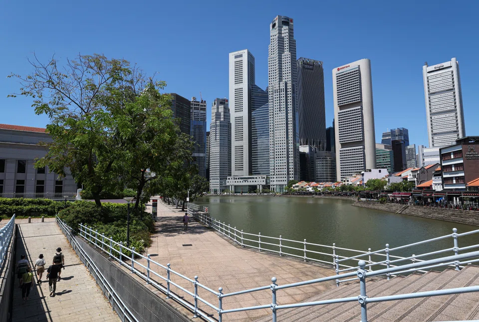 Justin Tang and Jin Rui Oh, former directors at United First Partners, have started as analysts at the global alternative investment firm.