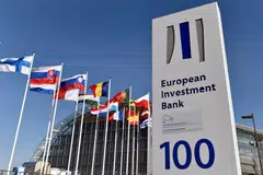 The EIB’s calls for more green energy money come after the development bank said it already financed a record 19.4 billion euros in the sector last year.