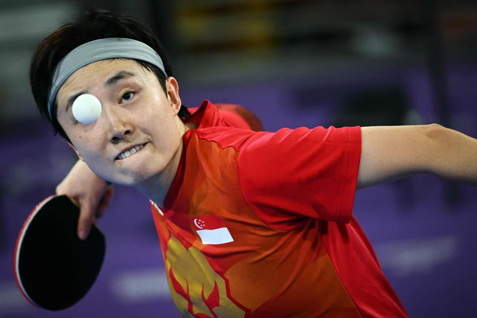 In an all-Singaporean final, Feng Tianwei came back from 3 games down to beat Zeng Jian 4-3 (6-11, 5-11, 8-11, 11-4, 11-6, 11-8, 11-5) to recapture the crown she won  in 2010 and 2014.