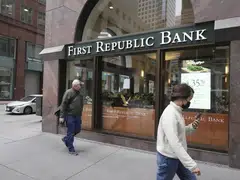 About 100 employees who are affected by First Republic Bank branch closures will be offered six-month transition assignments. After that, they will be eligible to apply for other roles at JPMorgan, which currently has 13,000 vacancies.