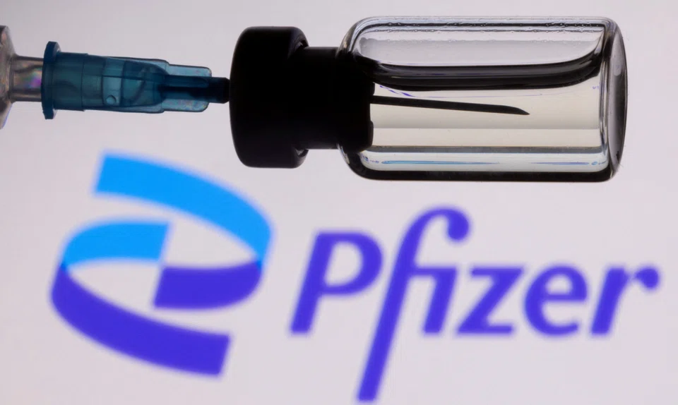 Pfizer reported third-quarter sales of US$22.6 billion, beating analysts’ estimates of US$21.04 billion, according to IBES data from Refinitiv.