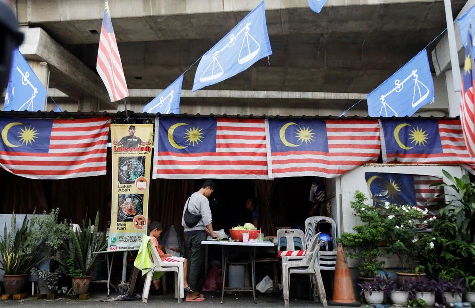 Economic prospects and rising inflationary pressures are the top issues for Malaysians in the Nov 19 election that comes amid an expected slowdown in growth.