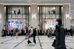 Japan is now experiencing a “rare” environment in which pent-up demand, driven by huge household savings accumulated during the Covid-19 pandemic, is underpinning the economy even as rising import costs push up inflation, BOJ board member Naoki Tamura said in a speech. 