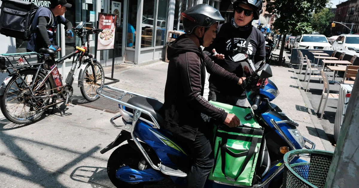 New minimum wage rule for NYC food delivery workers temporarily halted ...