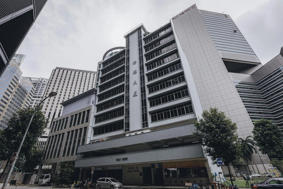 The site is near the Tanjong Pagar MRT station on the East-West Line and the future Prince Edward station on the Circle Line.