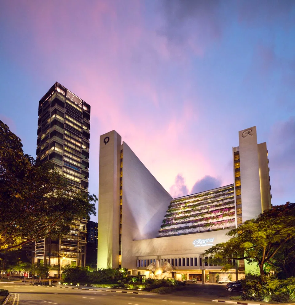 All hotel categories register lower average room rates in January 2023.