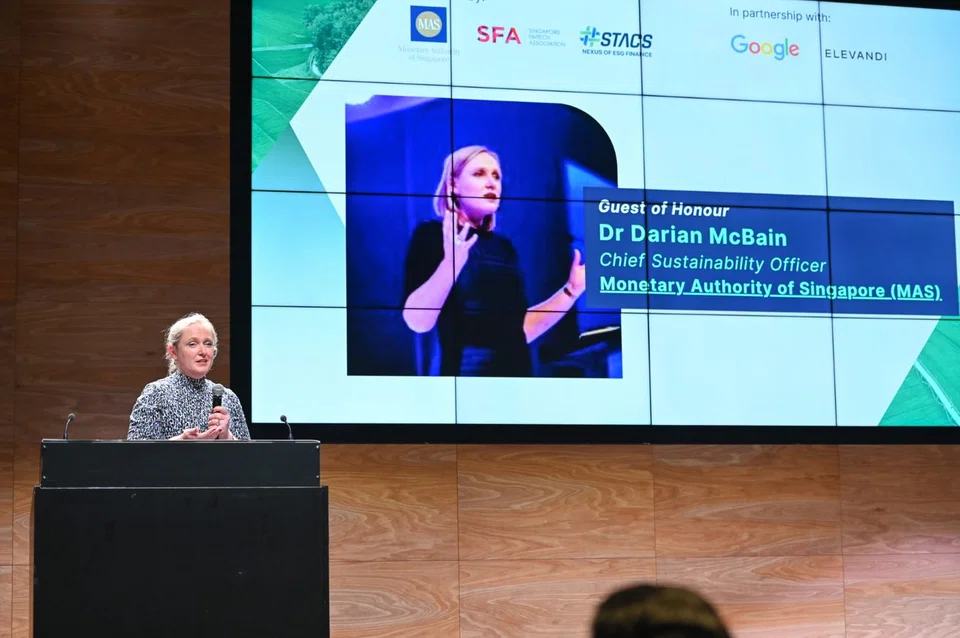 Dr Darian McBain, chief sustainability officer of MAS, was the guest of honour at the Project Greenprint industry showcase event, where ESGpedia was launched.