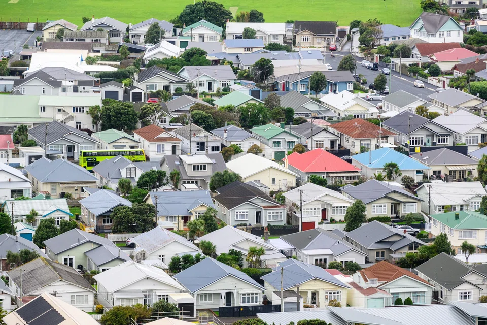 House prices in New Zealand are recovering after a prolonged slump that coincided with a steep rise in mortgage interest rates. 