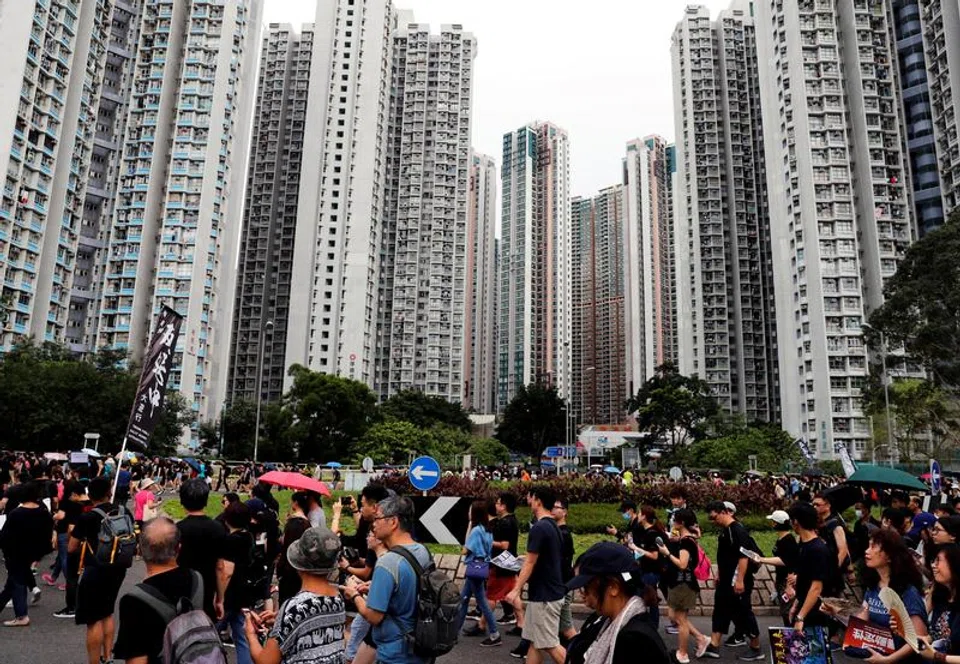 Rising interest rates in Hong Kong are pushing up costs for homeowners and threatening to drive down prices in the world's most expensive housing market. 