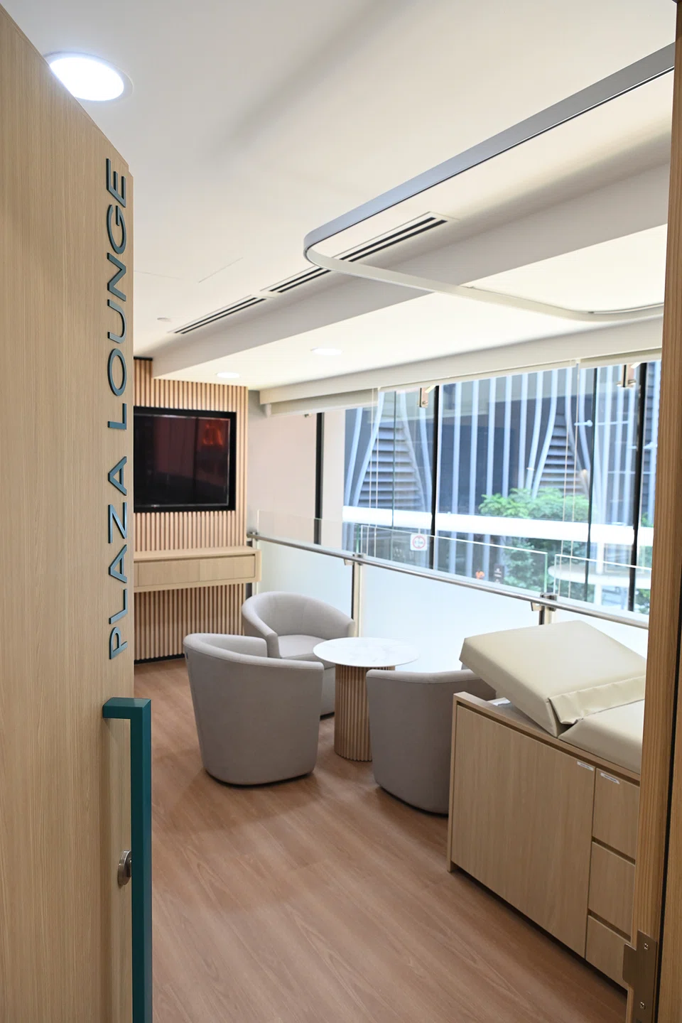 Parkway Shenton provides bespoke services such as an expedited screening process, private rooms and preferred meals to an exclusive segment of patients.