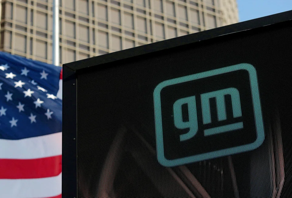 Holding on to its crown as the top-selling automaker in the United States last year was General Motors, which claimed a 16.3 per cent market share and reported 2.6 million in vehicle sales.