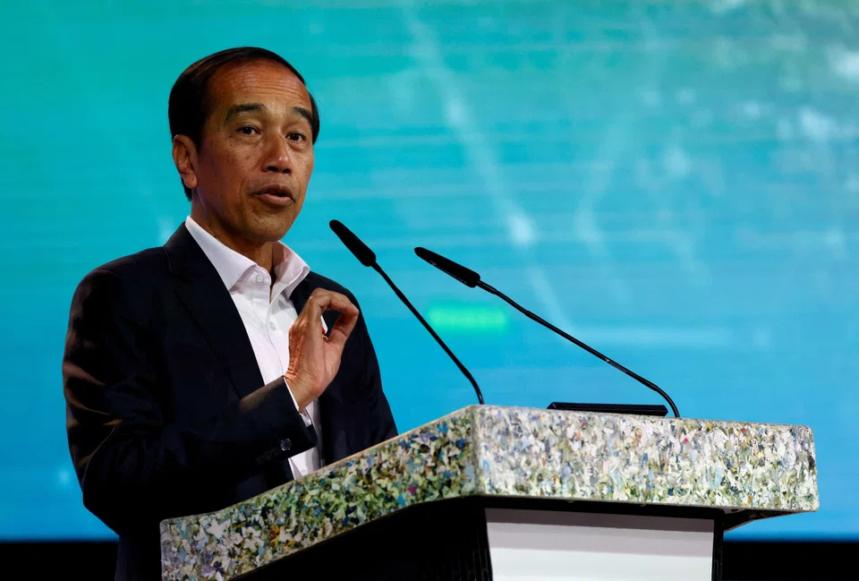 Joko Widodo says Indonesia has tremendous potential for carbon reduction efforts, particularly nature-based solutions, and its carbon market could grow to three quadrillion rupiah.