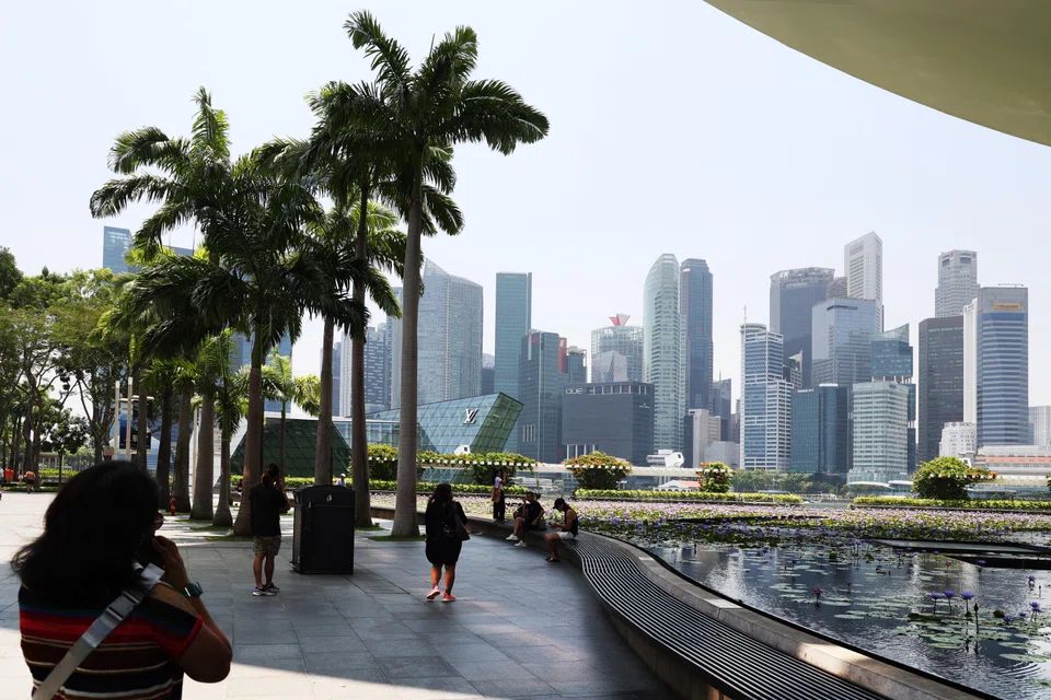 The Straits Times Index (STI) has lost 0.2 per cent or 6.92 points to end at 3,077.16 on Tuesday. 