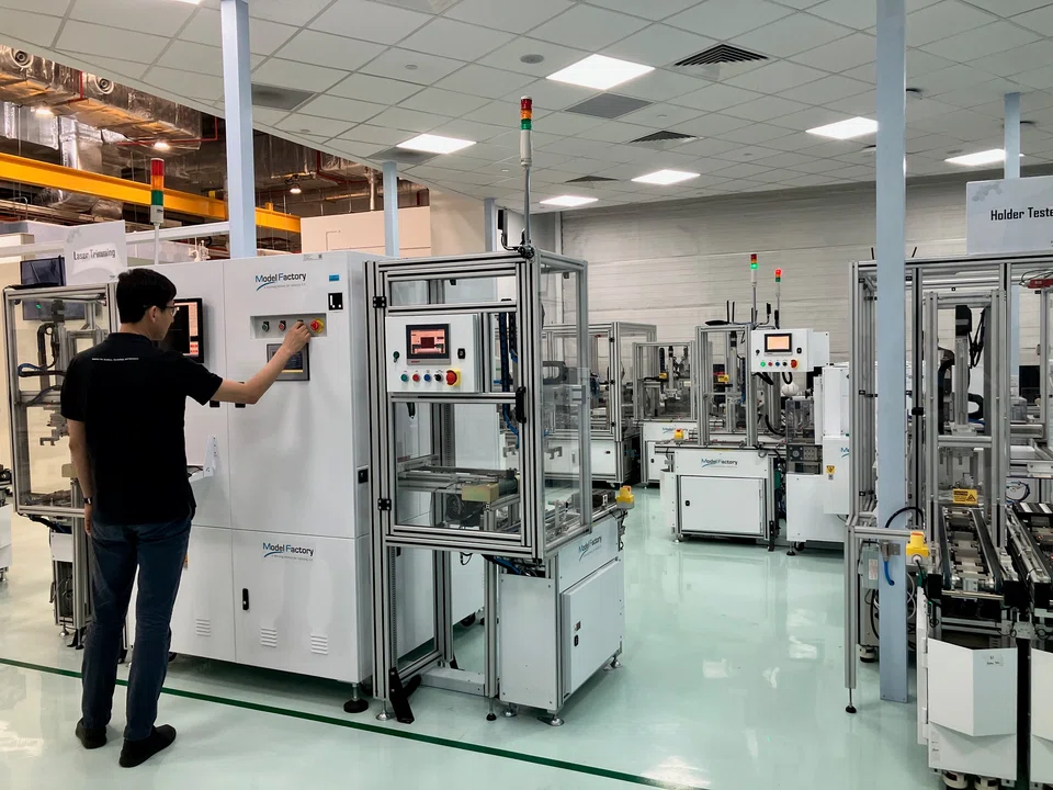 For the advanced manufacturing cluster, the Refundable Investment Credit scheme seeks to encourage players to pursue R&D and innovation projects.