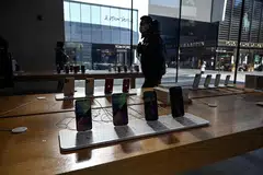 Apple is keeping its iPhone production flat this year, having previously been expected to increase output.