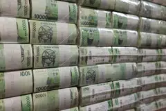 Temporary won overdrafts for global investors will be  permitted to settle stock and bond trades, reducing the burden of potential settlement failure resulting from delayed foreign exchange procedures.