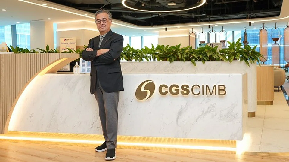 Song Seng Wun has 30 years of experience as an economist, having covered three regional and global recessions with a focus on the Asean-5 economies. 