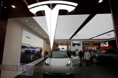 Prices of Tesla’s Model S cars were cut by US$5,000.
