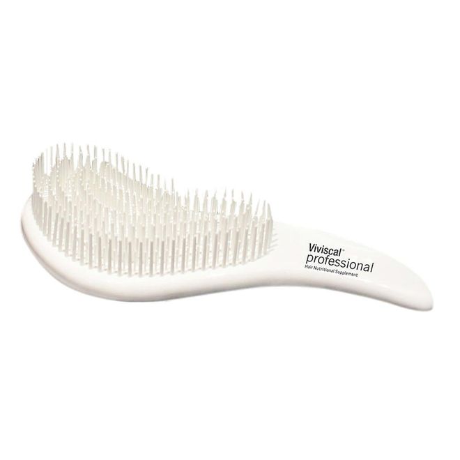 Made of soft bristles with rounded edges, it stimulates microcirculation to hair follicles while gently detangling pesky knots.