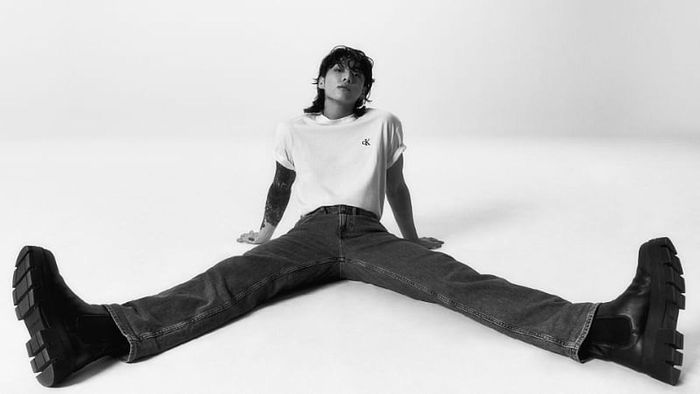 Calvin Klein - The icon in iconic tees. Jung Kook in