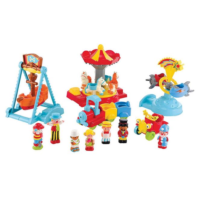 Take the carnival to your kid with this colourful set that features a musical carousel, pirate swing and spinning rockets. With seven different carnival characters, they can interact and create countless stories for a fun-filled afternoon.