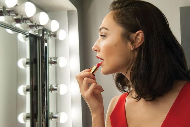 Gal Gadot is Revlon's new global brand ambassador and the Wonder Woman actress will star in the make-up powerhouse's 'Live Boldly' lip colour campaign later this month - which is fitting considering she is rarely seen without her signature red lipstick.

Photo: Revlon