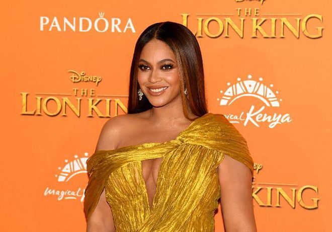Last week, Beyoncé revealed that her charity, BeyGood, had joined forces with Twitter CEO Jack Dorsey's COVID-19 relief effort, Start Small. Together, they will donate $6 million to organisations that are providing mental health services during the coronavirus outbreak. 

Photo: Getty