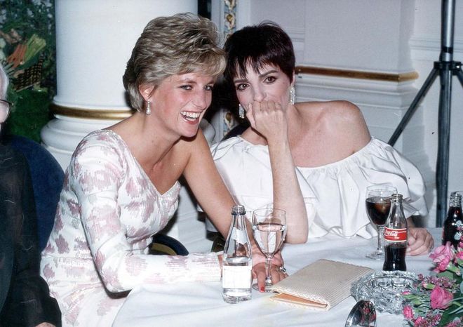 Diana had many A-list friends, including Elton John, George Michael, Tilda Swinton, and Liza Minelli. Diana was also friends with Kurt Russell and Goldie Hawn, and stayed at their ranch in Colorado with William and Harry for ten days to escape the paparazzi.
Photo: Getty