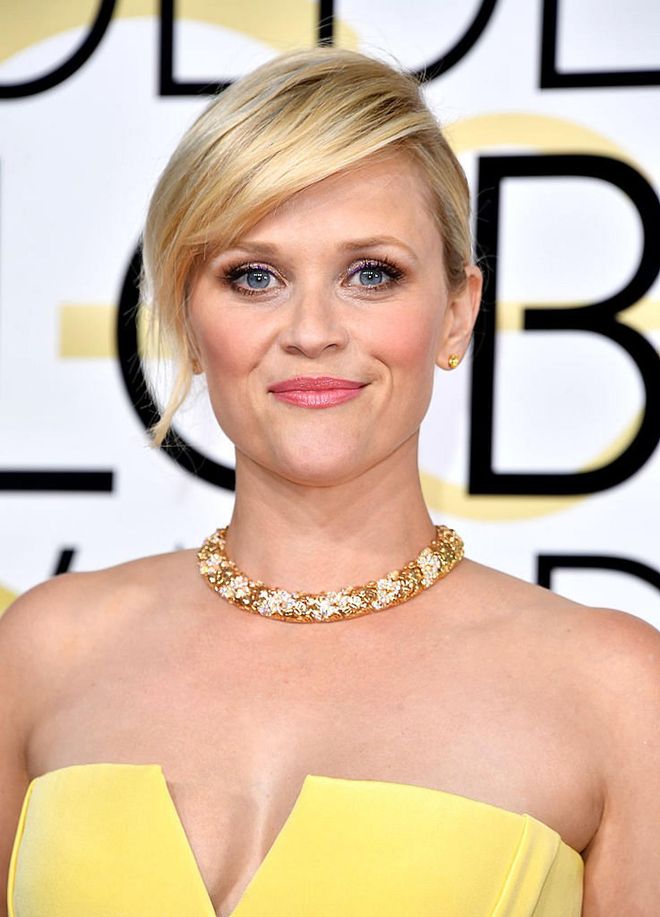 To mark the start of the awards season, Reese Witherspoon traded in her classic cascading locks for a textured side-swept look. 

Photo: Getty Images
