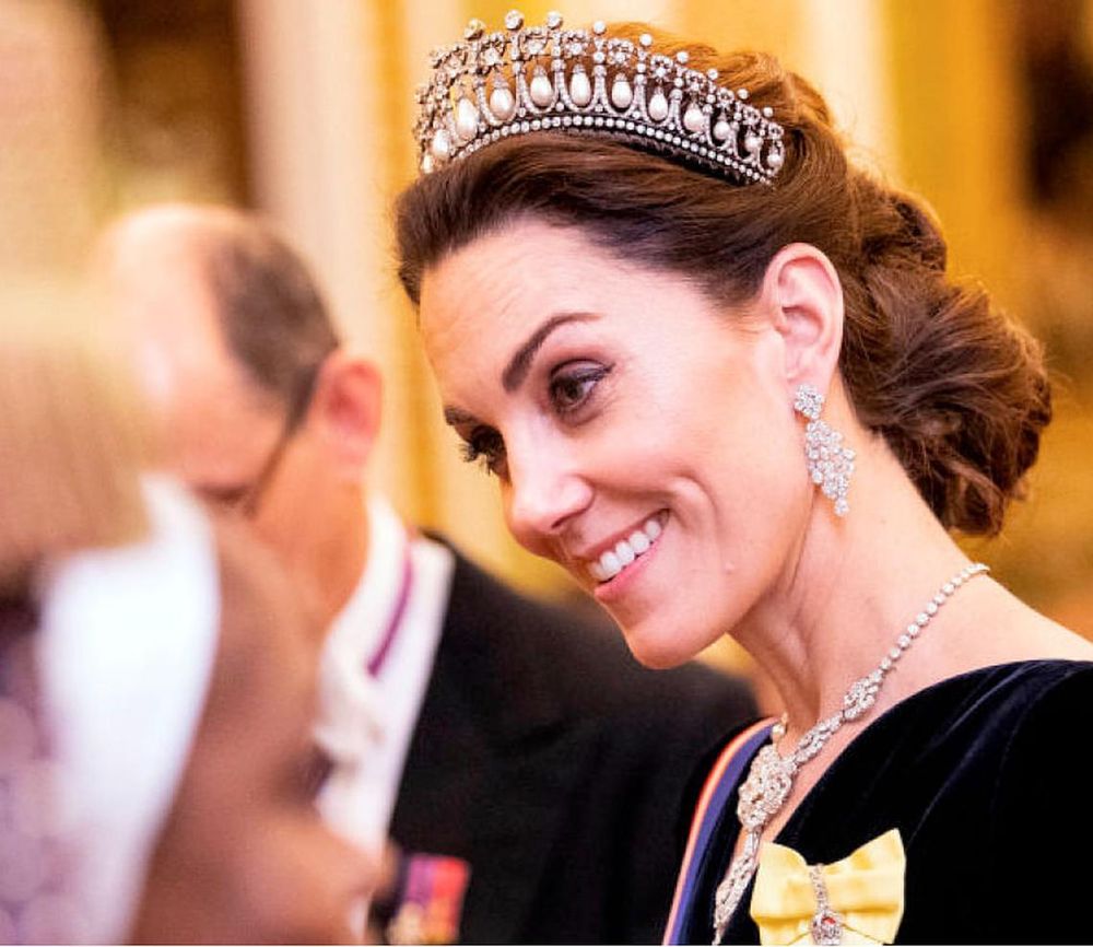The History Behind Kate Middleton's Diplomatic Reception Necklace