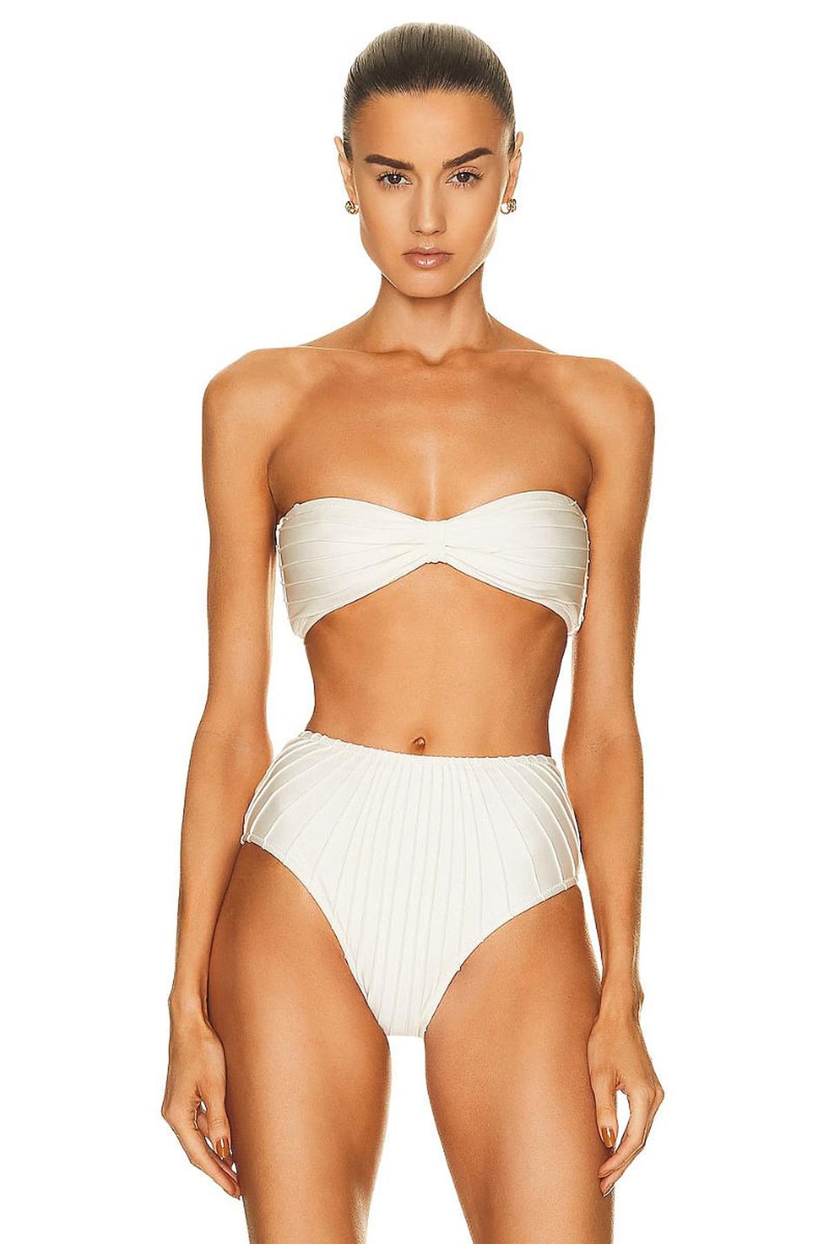Sexy Swimsuits To Buy For Your Dream Vacation Destination
