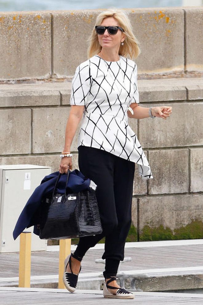 Marie-Chantal looks just as elegant in a casual look like this one. The seemingly ageless princess is a mother to five children, the eldest of which, Maria-Olympia, is coming into her own as a style star.