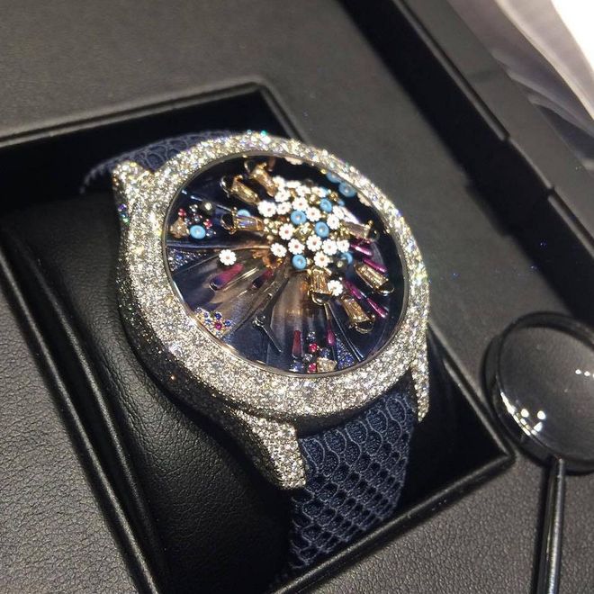 It takes over 2 months to create each of the Dior Grand Soir Botanic's 3D dial
