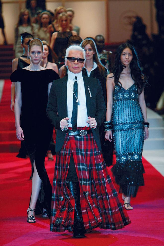 Karl Lagerfeld on the red carpet of the Chanel spring/summer 2005 Maxi show in the Hibiya Tent, Tokyo 