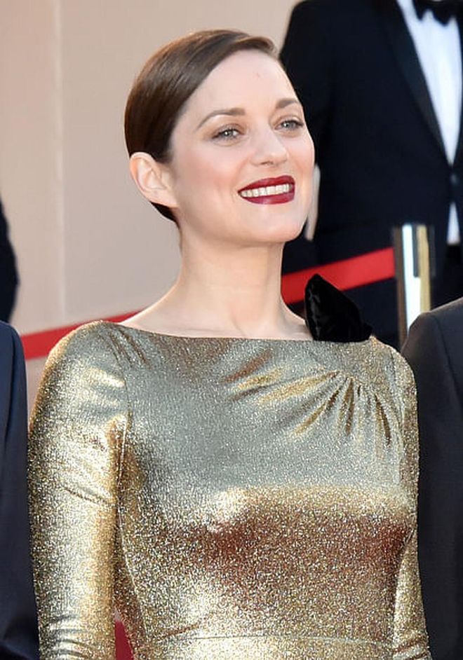 Marion Cotillard  attends the 'From The Land Of The Moon (Mal De Pierres)' premiere during the 69th annual Cannes Film Festival at the Palais des Festivals on May 15, 2016 in Cannes, France.  
Photo: Getty Images