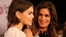 Kaia Gerber (L) and Cindy Crawford (Photo: David Livingston/Getty Images)