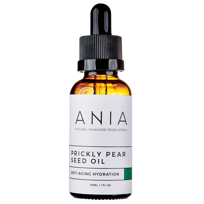 Rich in skin-loving linoleic acid, this precious 100 percent organic face oil hydrates, firms and repairs free radical damage. 