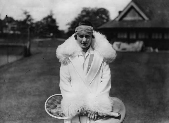 Spain's first great tennis player had impeccable personal style―as exemplified by this white fur-trimmed coat she wore in 1926
Photo: Getty