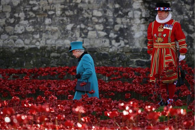 A visit to the Tower of London's poppy installation to symbolize British and Colonial military fatalities during WW1, October 2014.