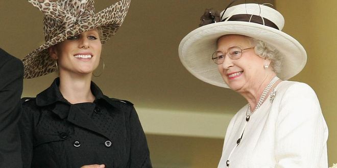Queen Elizabeth and Zara Phillips stand on the royal balcony during the Royal Ascot. Photo: Getty
