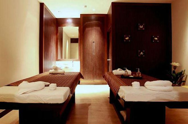 This four-hour spa experience, including massages, scrubs, and facials, offers excellent value for money. Photo:Tripadvisor 