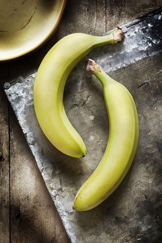 An extra-large banana can have around 35 carbs, but it also is a good source of magnesium, potassium, and fibre. Photo: James Ross
