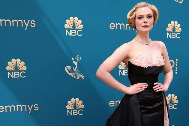 Elle Fanning 2022 Emmys Red Carpet